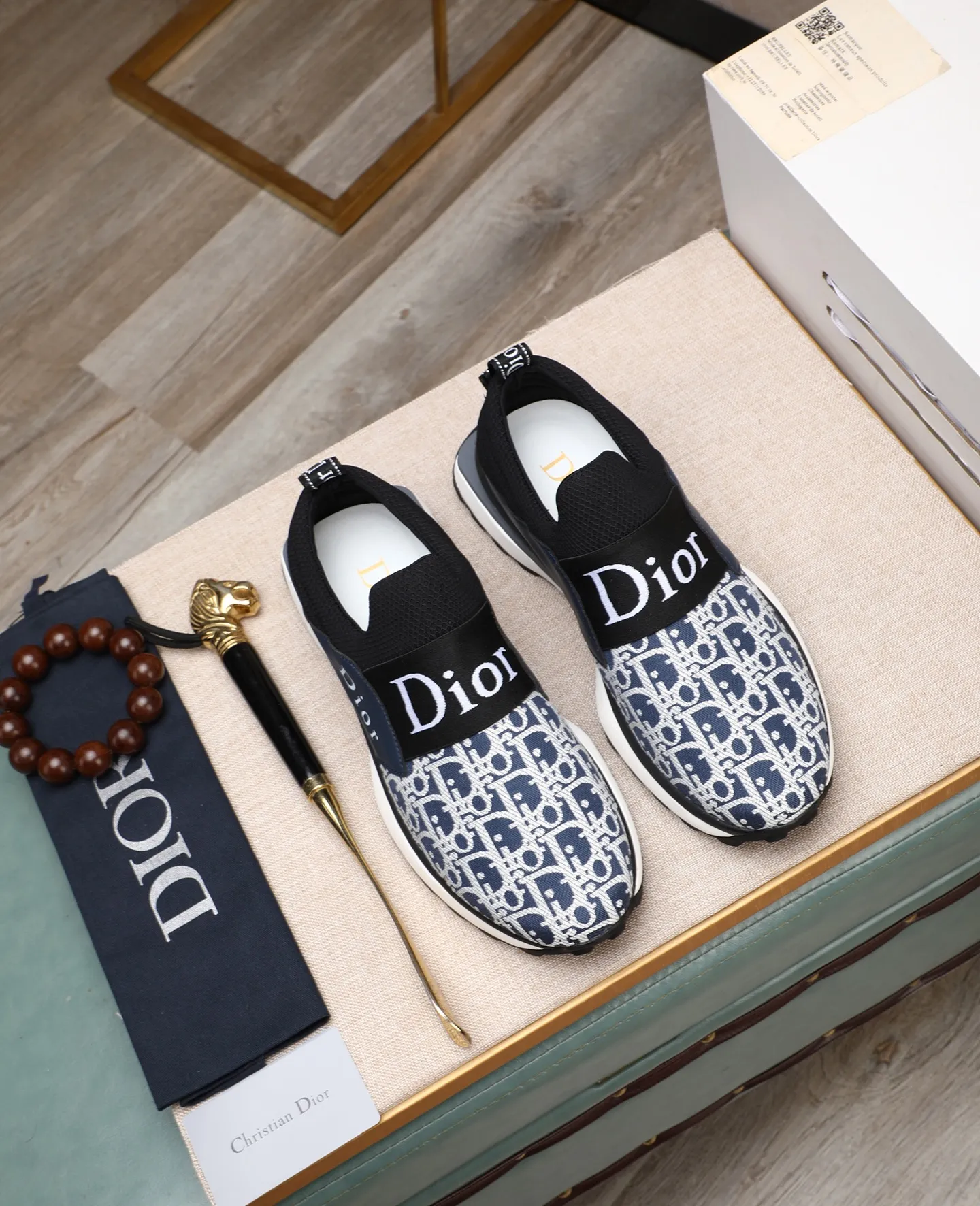 Men's men's shoes💰460 🌹🌹[Dior] 2025 latest model🙈original replica! 👟👟👟You can go to the top-notch workmanship. The upper is made of Italian 🇮🇹imported cowhide. The mesh lining is suitable for travel. The original replica outsole makes it suitable for all kinds of travel, showing low-key luxury. Let quality speak for itself. Color: Size: 38-44